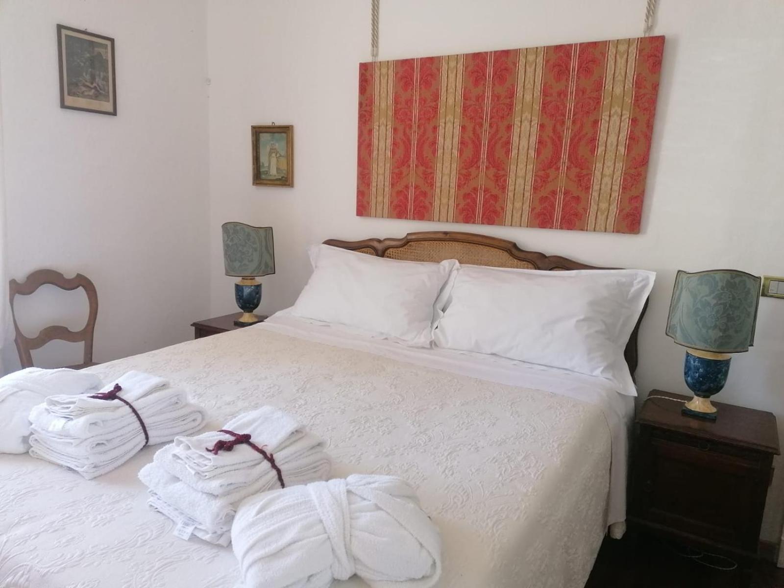 Palazzo Sismonda Bed and Breakfast Corneliano d'Alba Δωμάτιο φωτογραφία