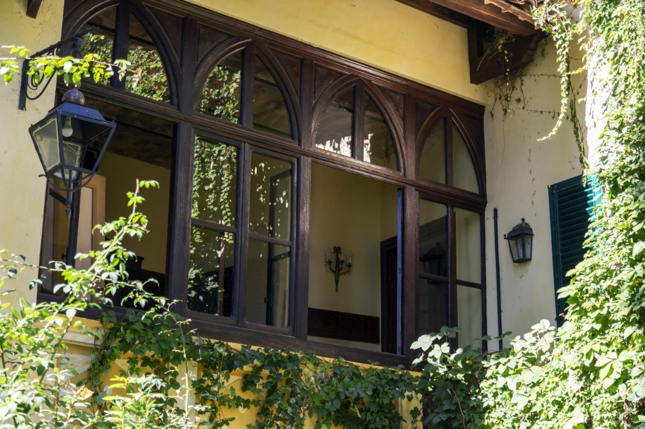 Palazzo Sismonda Bed and Breakfast Corneliano d'Alba Εξωτερικό φωτογραφία
