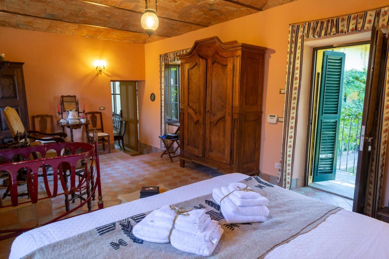 Palazzo Sismonda Bed and Breakfast Corneliano d'Alba Εξωτερικό φωτογραφία